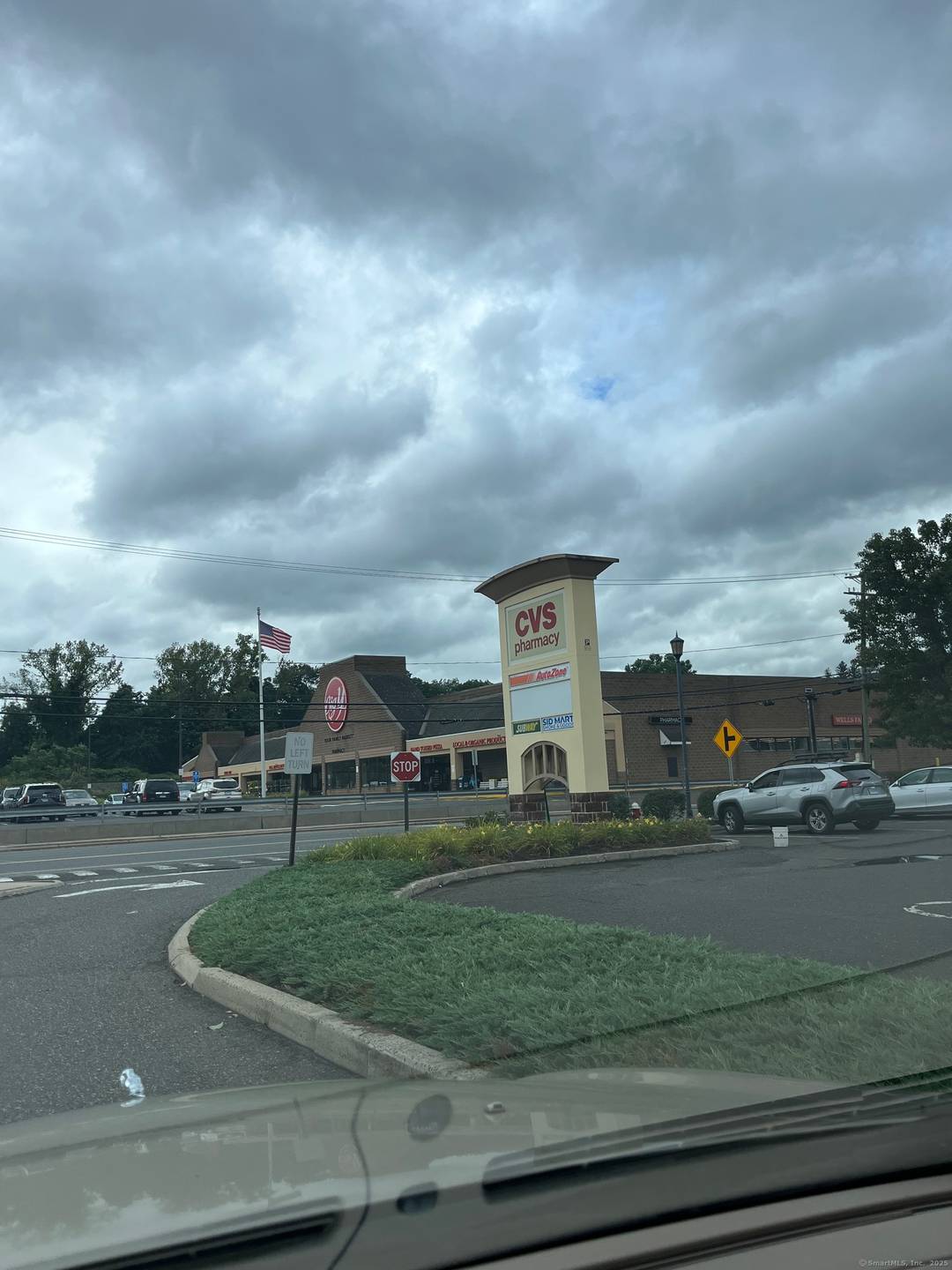 Prime Location with National Tenants Like CVS, Auto Zone including others 2, 400sf End Cap Commercial Unit with drive through station, 11'x14' Walk in Freezer including a 9'x13' Walk in ...