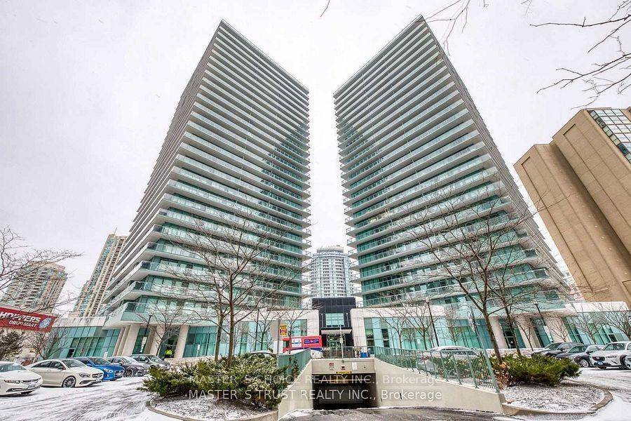 Gorgeous Upgraded 2 Bedroom 2 Bathroom Corner Condo In Prime Location In North York.