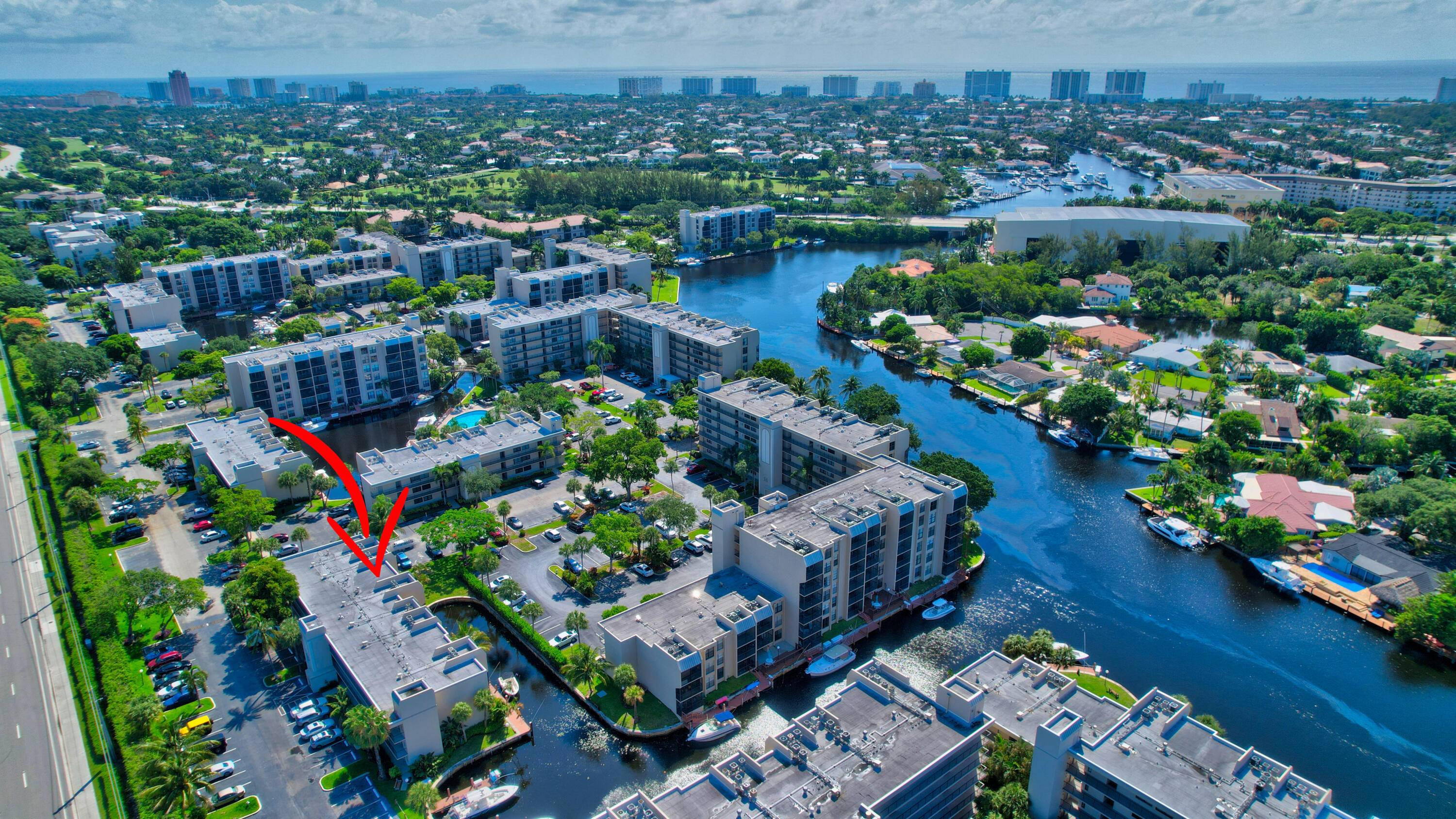 Prime Downtown Boca living !