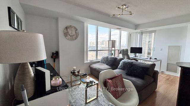Charming Luxury One Bedroom Apartment.