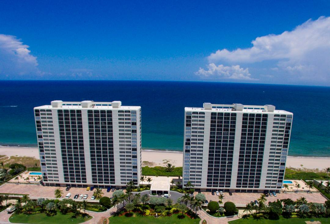 This second floor, three bedroom OCEANFRONT Condominium in Boca Raton offers the perfect blend of coastal luxury and comfort.