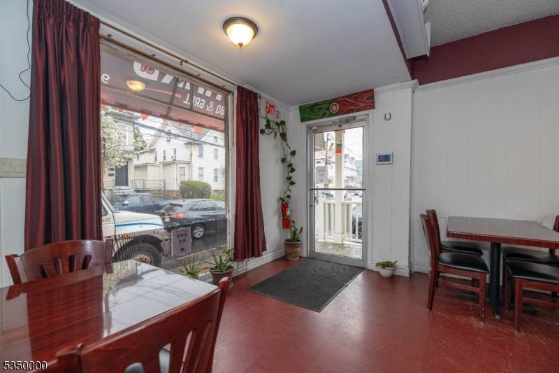 Charming, fully operational restaurant for sale, located in the heart of Elizabeth.