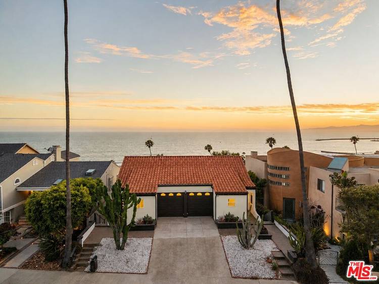 7325 Rindge Ave 4BR Playa Del Rey La