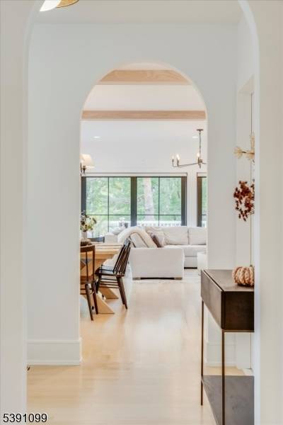 2021 custom built home where luxury feels effortless.