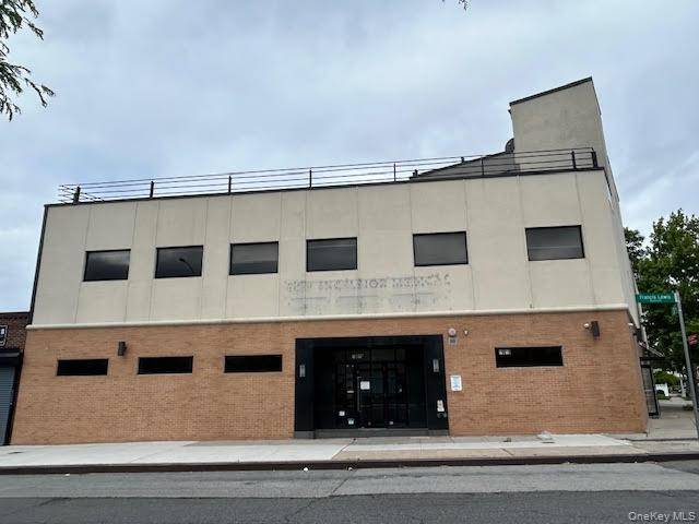 Medical office building on busy Francis Lewis Boulevard.