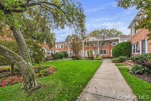 Bayside Townhouse Condo C Line, Welcome to your dream home in one of Bayside s most sought after developments.