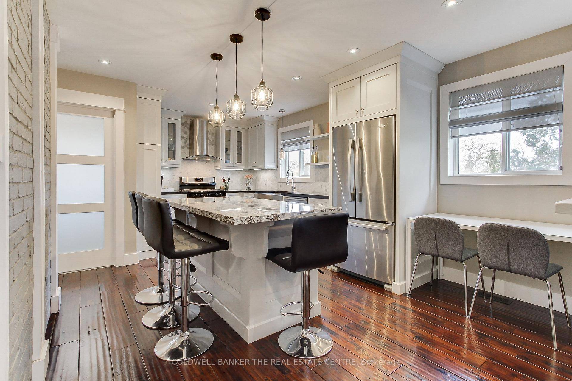Welcome to this beautiful upper level apartment that perfectly blends modern comfort with everyday convenience.
