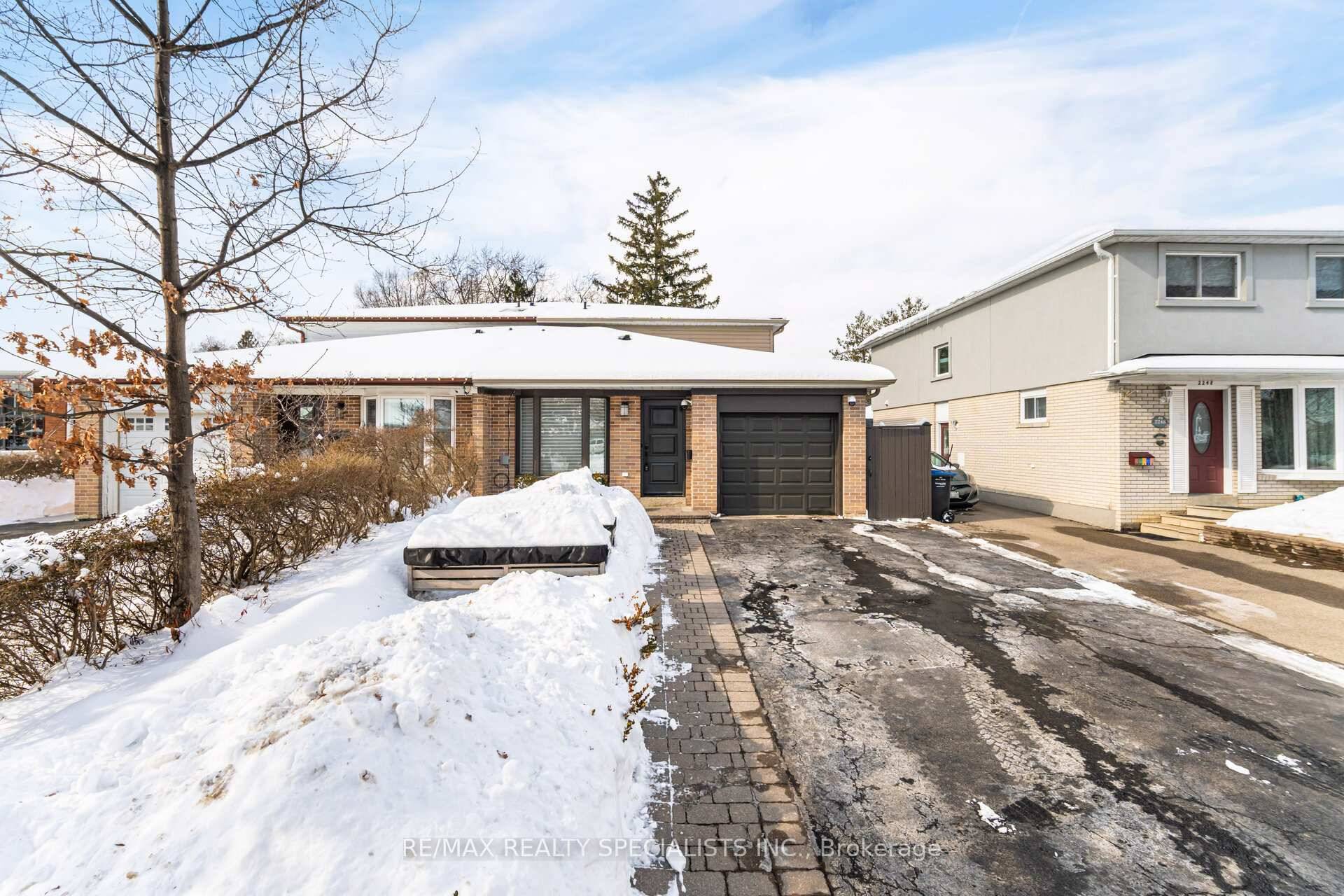 Located on a quiet, family friendly crescent, this beautifully updated 3 bedroom home offers luxury, comfort, and convenience.