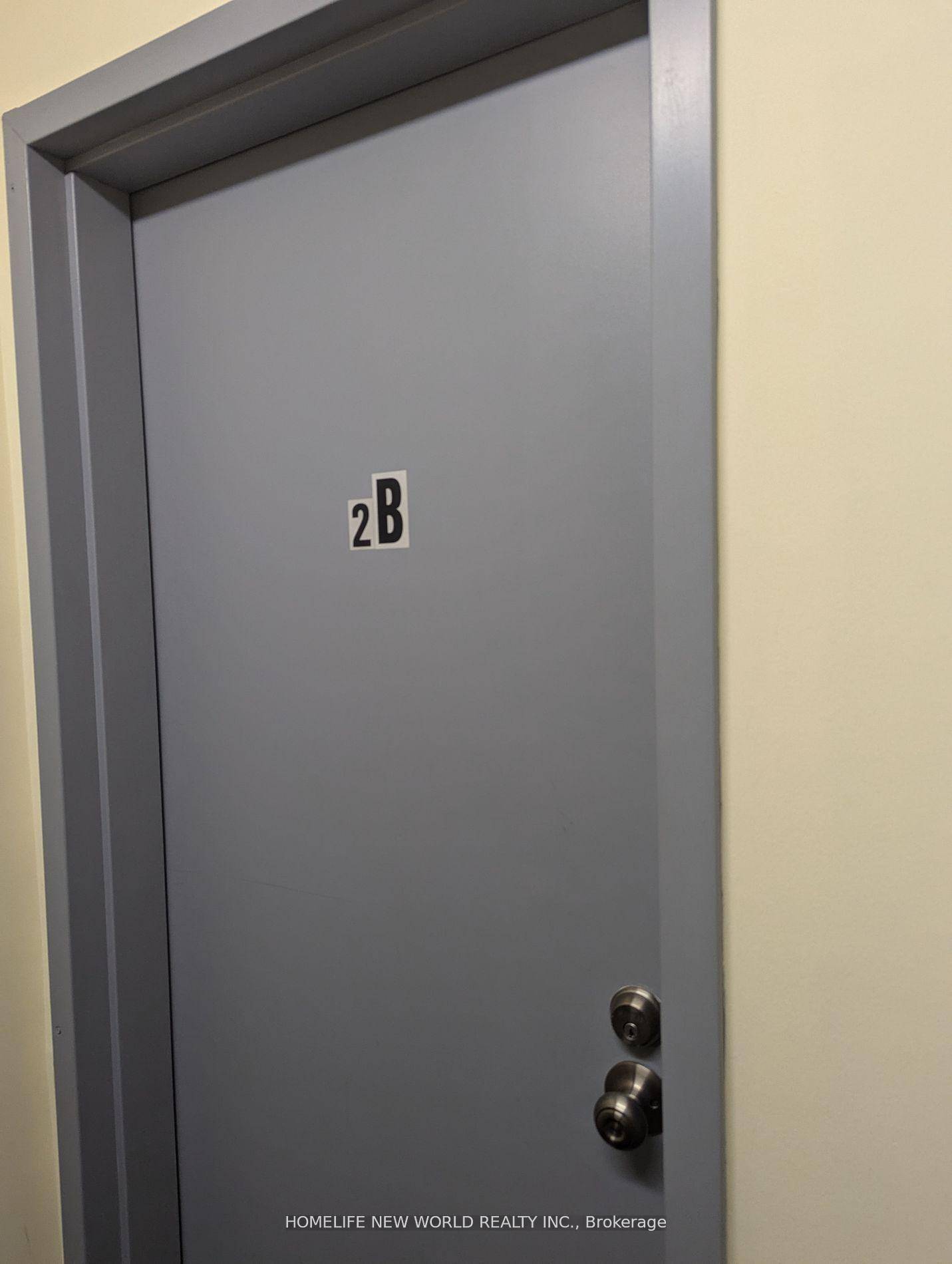 Location, location, location, this recently renovated apartment is located within a few minutes walk of Bloor Street Subway Station and the UP Express Train Station, Dundas St W.