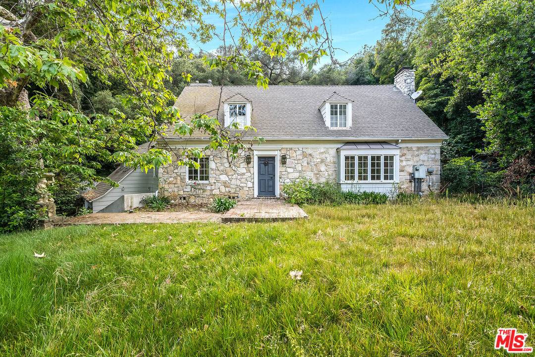 1495 Stone Canyon Rd 4BR Bel Air La