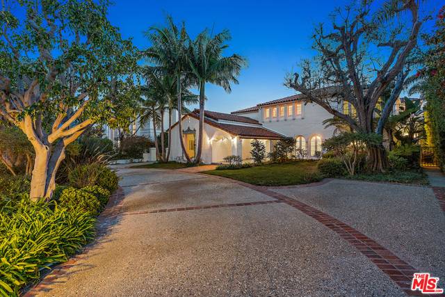 711  N Linden Dr Beverly Hills Post Office | B.H.P.O. LA