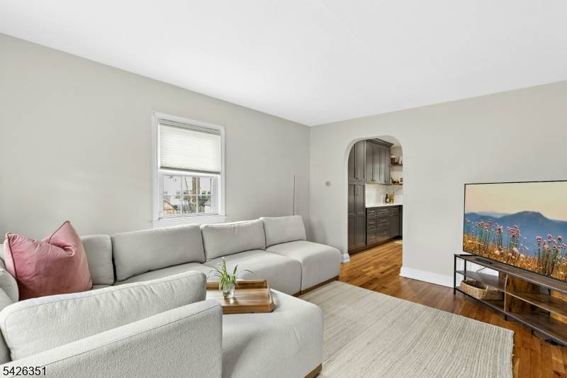 Wow ! Welcome home to this spectacular and fully renovated 2 bedroom half duplex in the heart of Cranford just blocks to schools, vibrant downtown, and the train for an ...