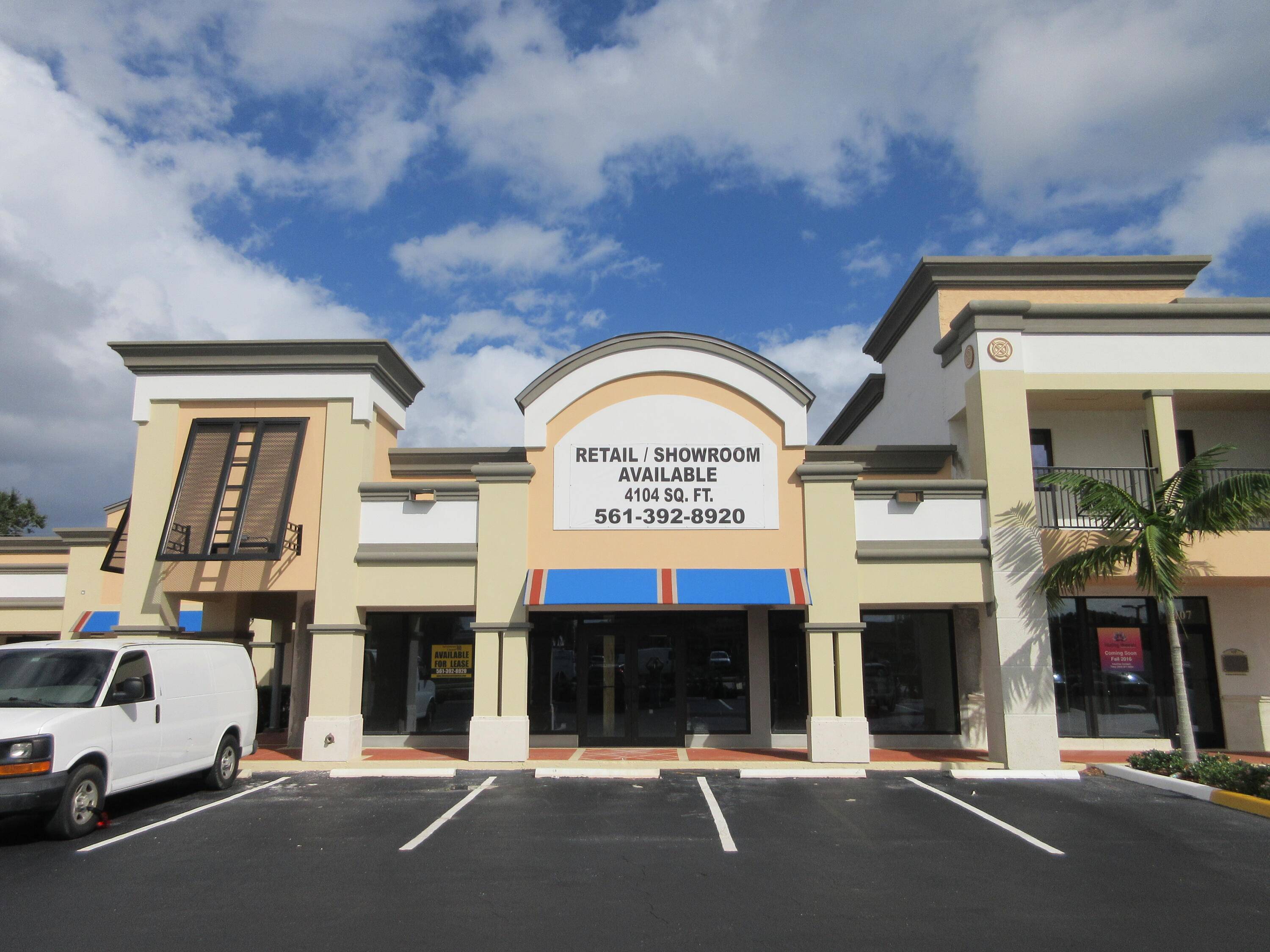 3200 N Federal Highway Retail Palm Beach