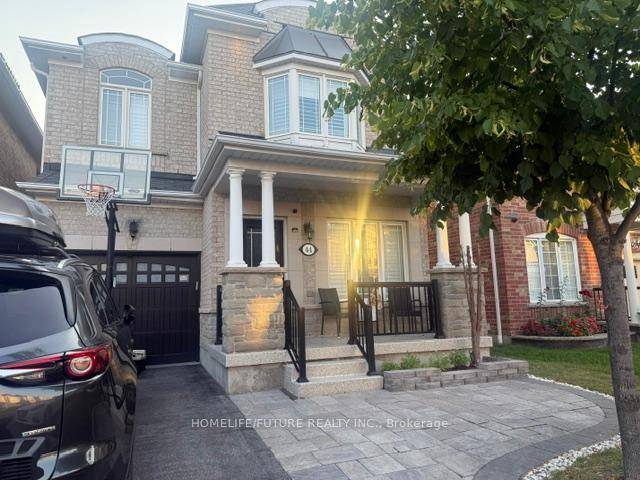 This Nearly 4 1 Bedroom And 4 Washroom Detached Home In High Demanding Neighbourhood.