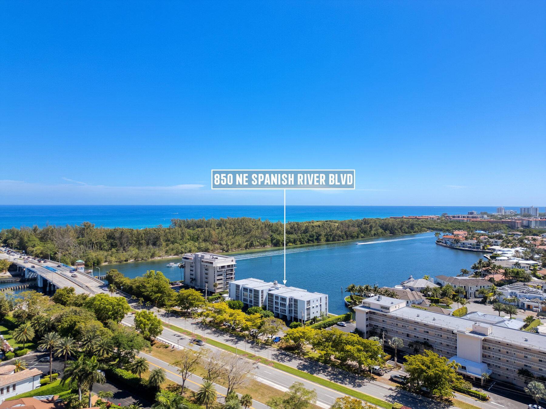 The Rogers House is a waterfront boutique, Frank Lloyd Wright inspired condo offering unmatched privacy where all condos feature no shared walls.