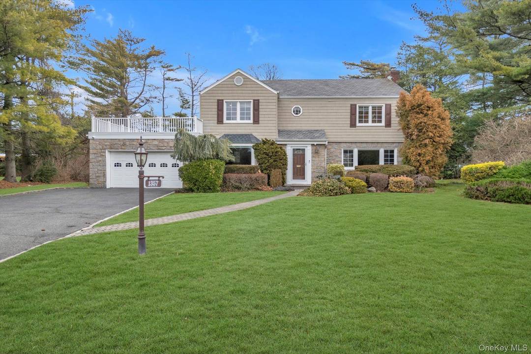 Warm amp ; Welcoming 4 Bedroom, 3.