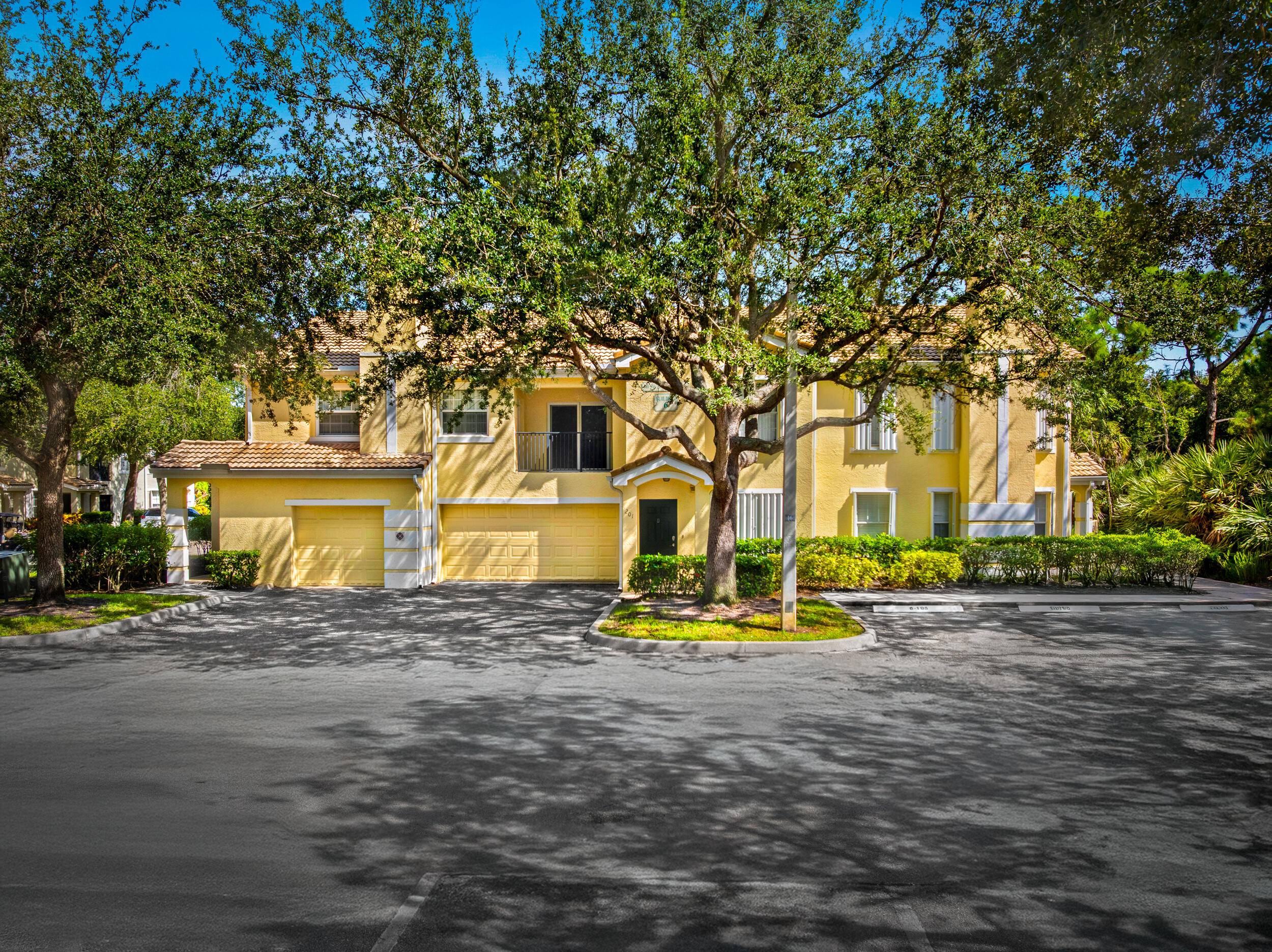 This stunning, move in ready condo features luxury vinyl flooring throughout, a modern kitchen with quartz countertops, brand new stainless steel appliances, and all new fans, fixtures, and lighting.