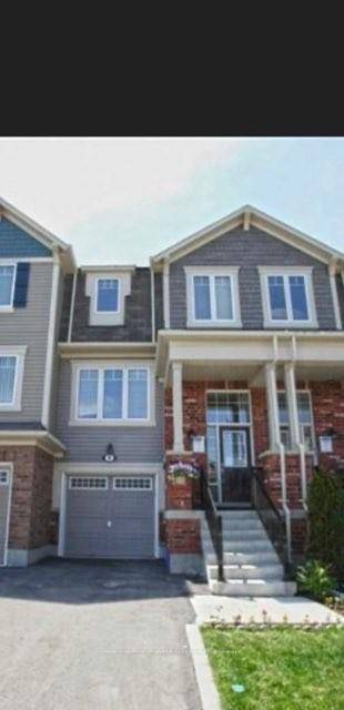 Charming And Delightful 3 Bedrooms Freehold Town House On A Court Location In City's One Of The Most Popular Neighborhood Especially For Professionals Because Of Easy Access To Go Station.