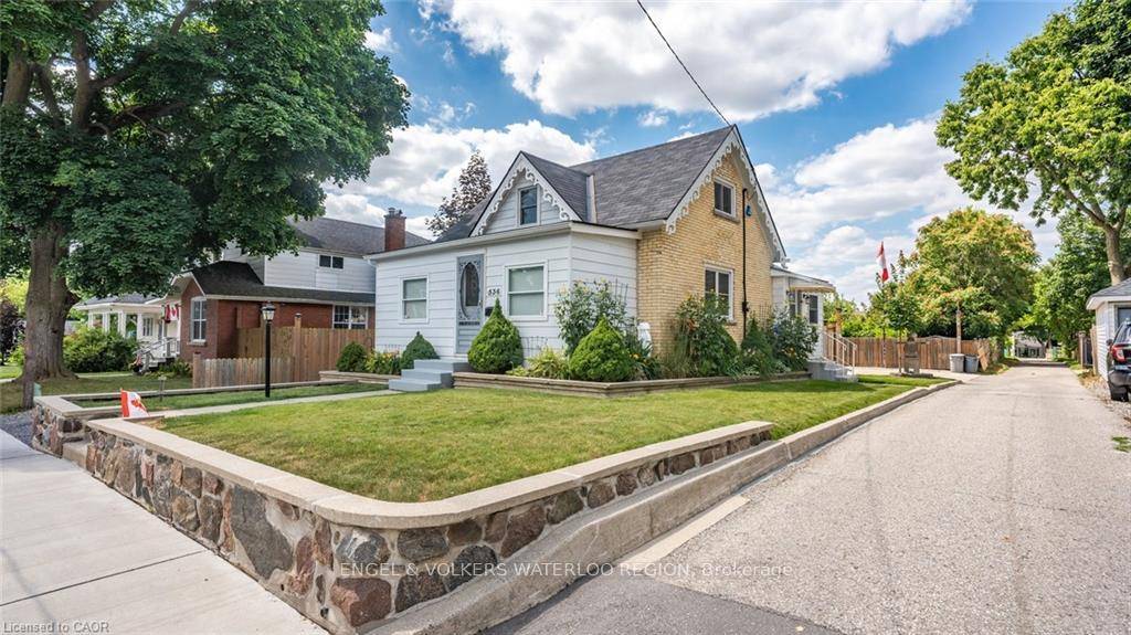 Step into charm and comfort with this delightful 1 story home tucked away in one of South Prestons most sought after, walkable neighbourhoods.