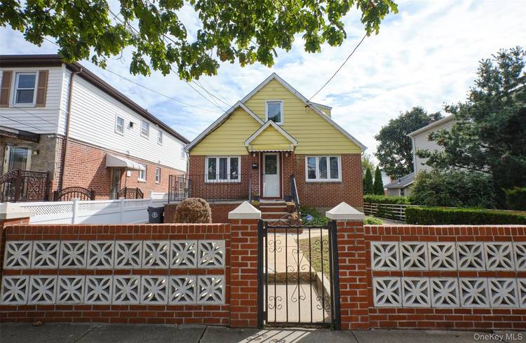 Welcome home to South Ozone Park !