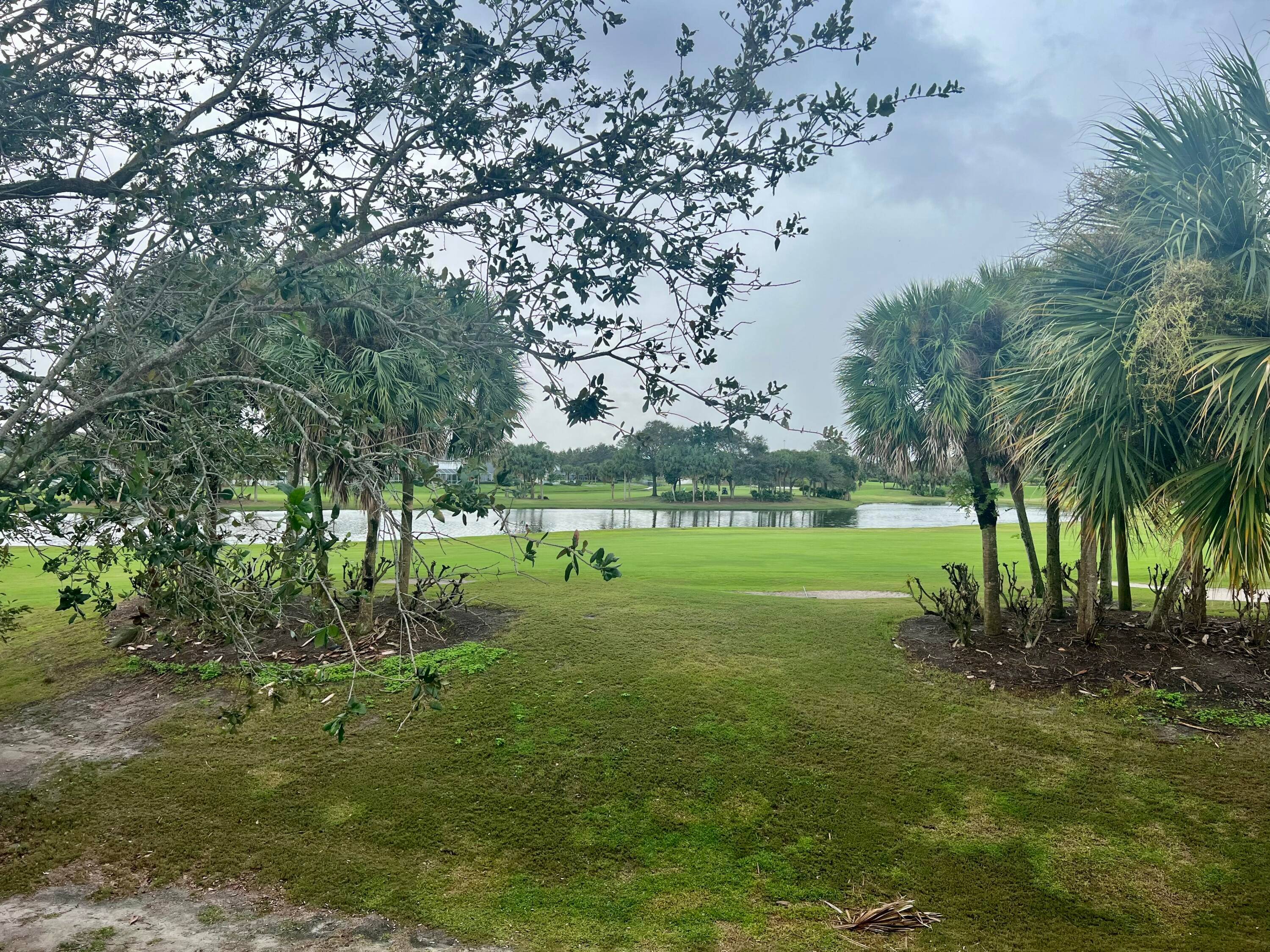 Absolutely gorgeous end unit overlooking the ABACOA Golf Course.