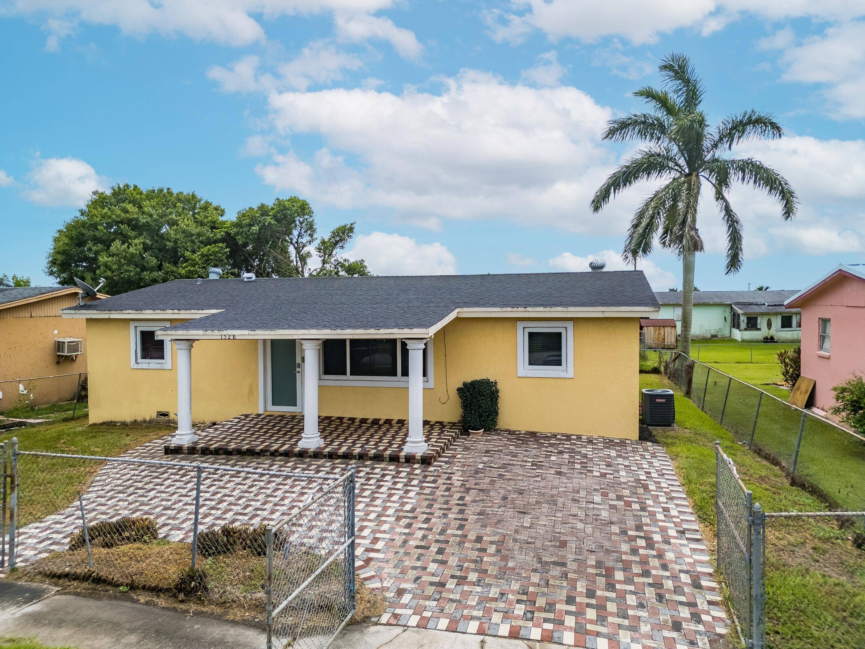 Pahokee, a city nestled near the vast shores of Lake Okeechobee, offers a unique small town charm combined with access to diverse outdoor recreational activities.