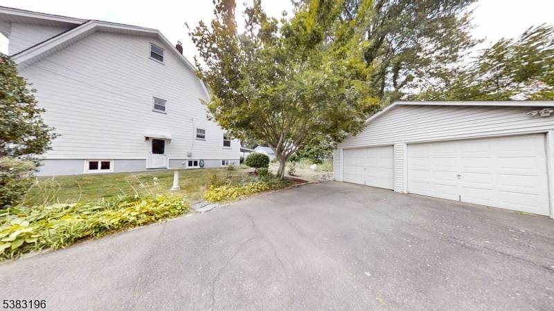1068 Overlook boasts a comfortable living space spread across 4 floors.