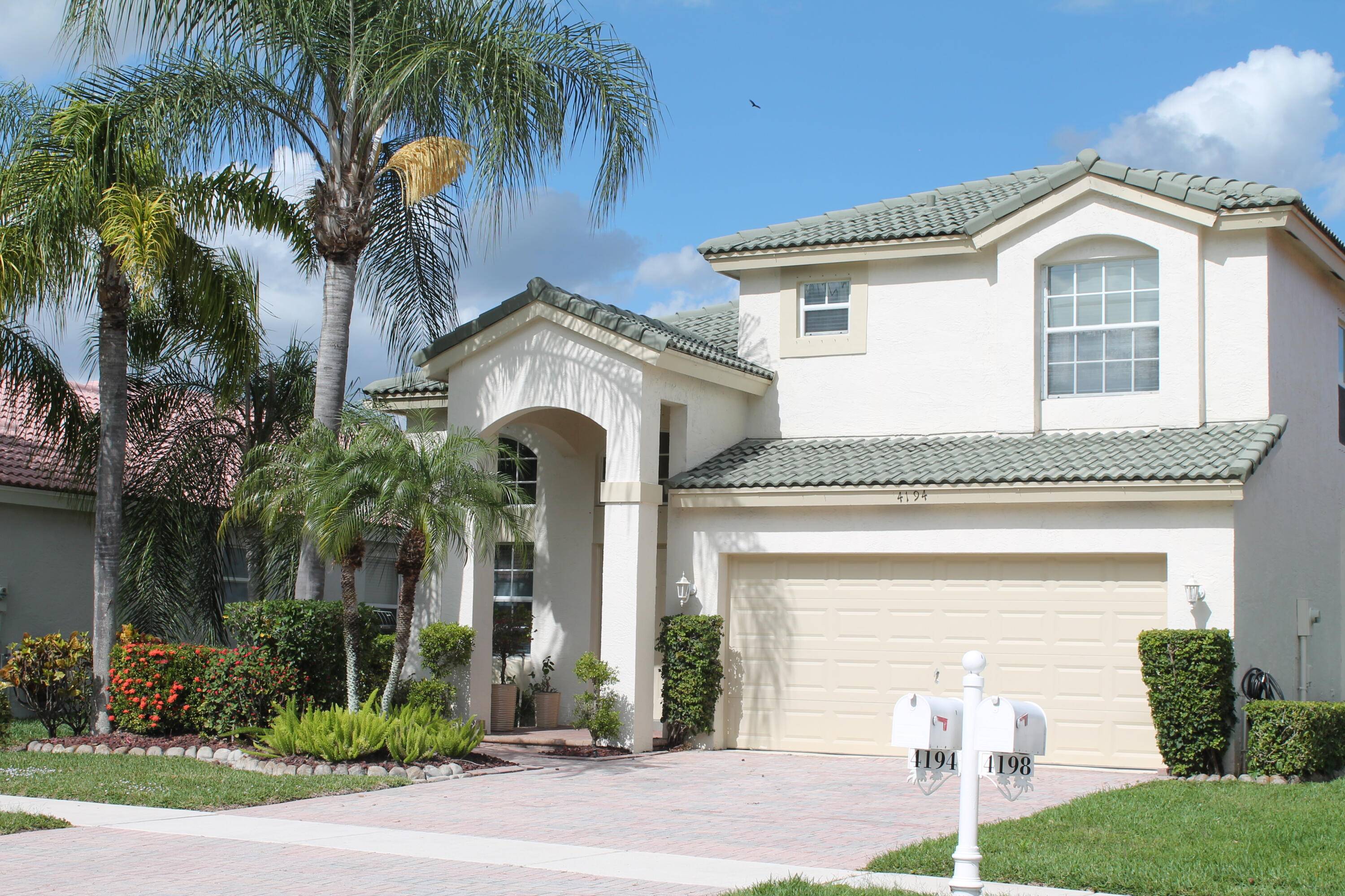 This beautiful contemporary 3 bedroom with open loft is TV room or office.