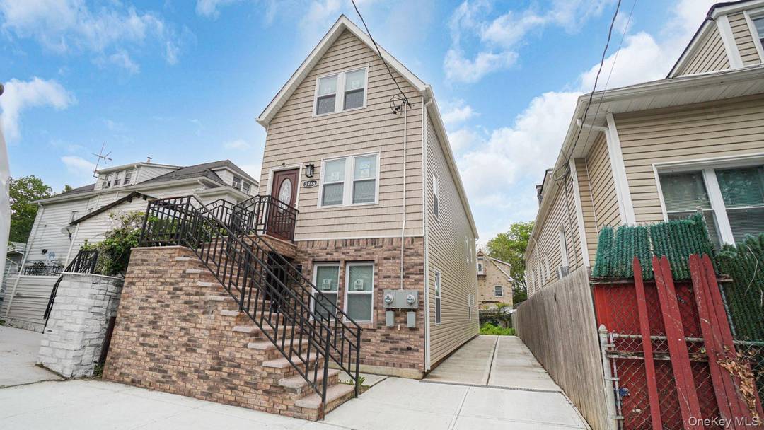 3968 Duryea Avenue is a new construction two unit property situated on a quiet, tree lined street in the desirable Wakefield section of the Bronx.
