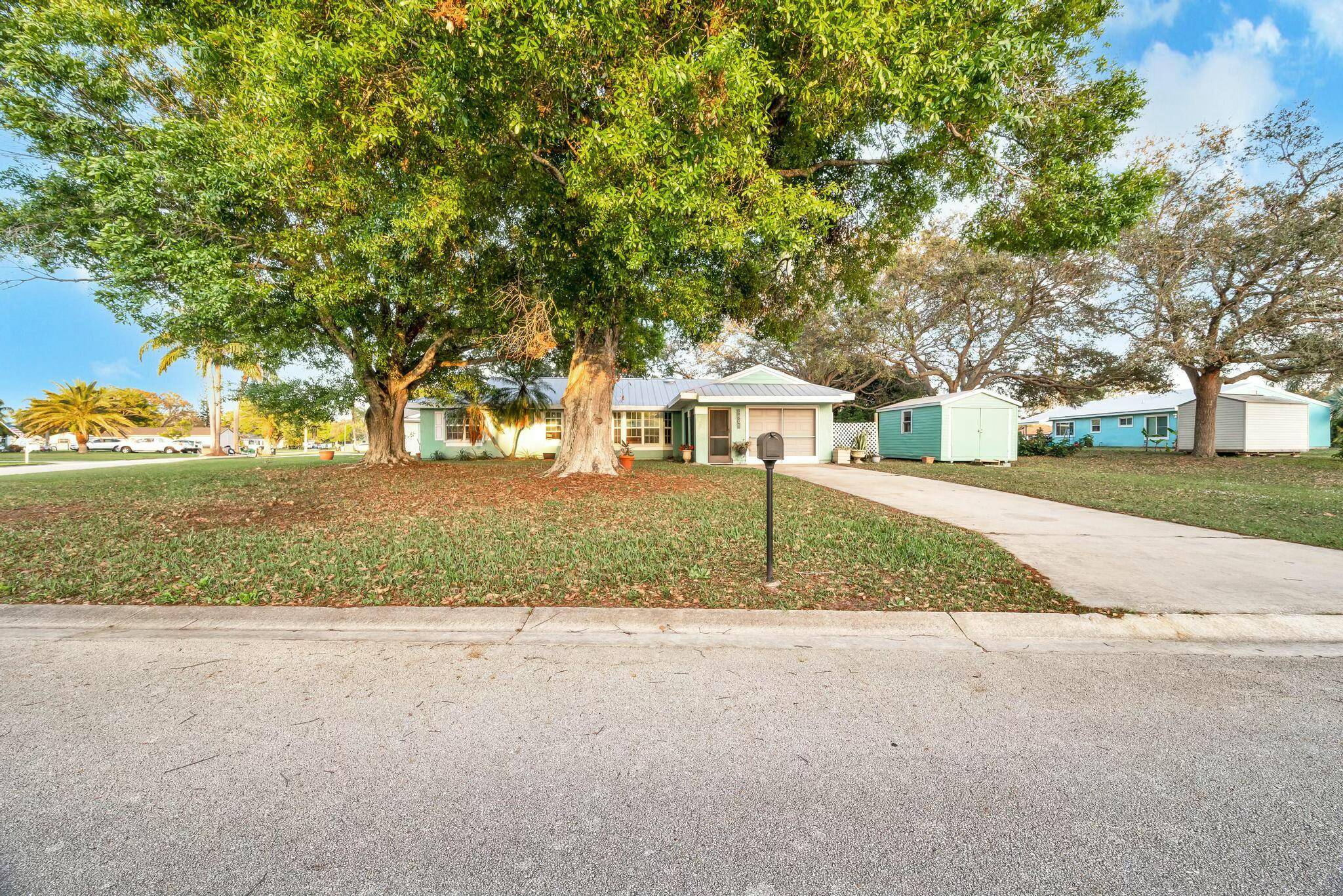Act fast this 3 bedroom, 2 bathroom treasure on a prime corner lot just got a 10, 000 price reduction, making it a steal of the season !