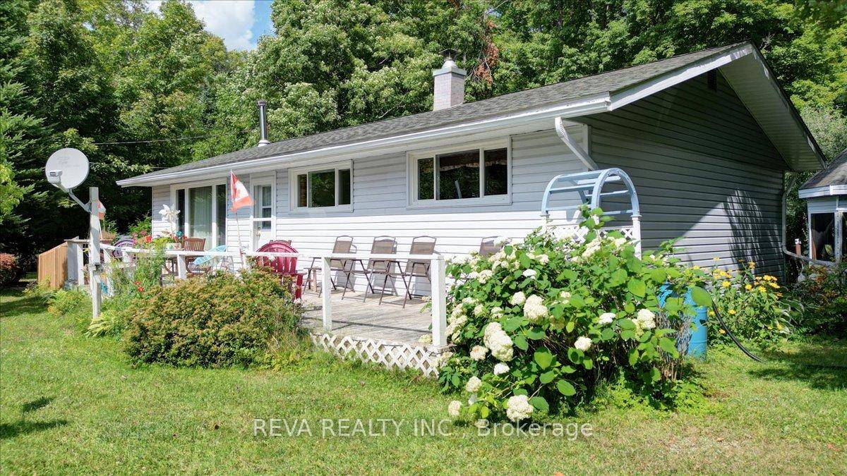 Don't miss out on this excellent starter or retirement home in Denbigh.