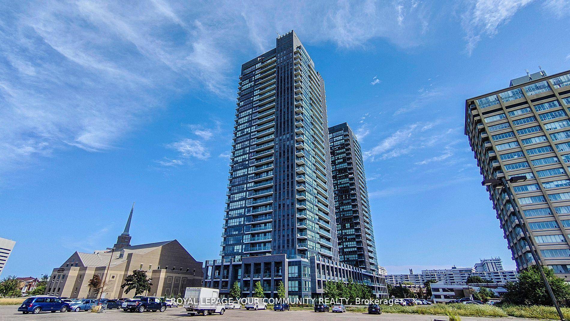 Bright and spacious 2 bedroom, 2 bathroom unit in the Super Sonic Condos building, located directly across from the future Crosstown LRT and TTC transit hub.