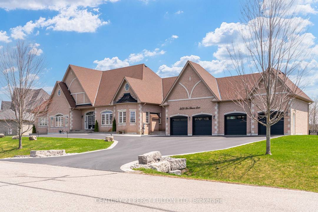 Welcome to one of Claremont's most impressive custom estates, set on a private lot just under one acre at the end of a quiet court in one of Pickering's most ...
