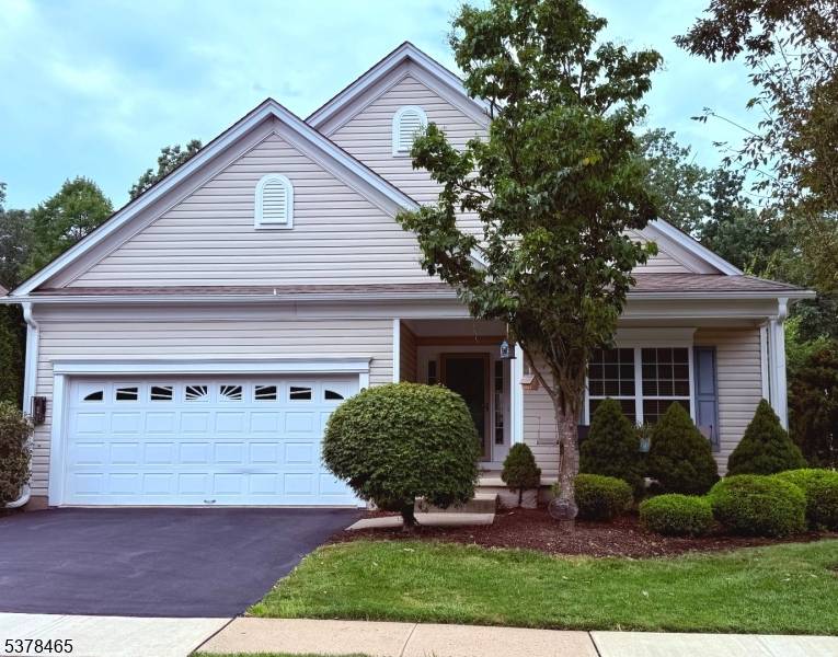 Step into luxury living with this Stunning Brighton model home, offering an inviting blend of comfort and style.