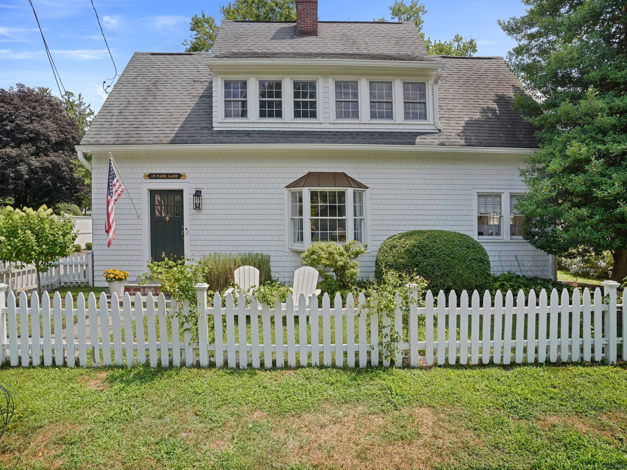 Nestled on a private street in an excellent neighborhood, this pristine Colonial offers 3 bedrooms and 1.