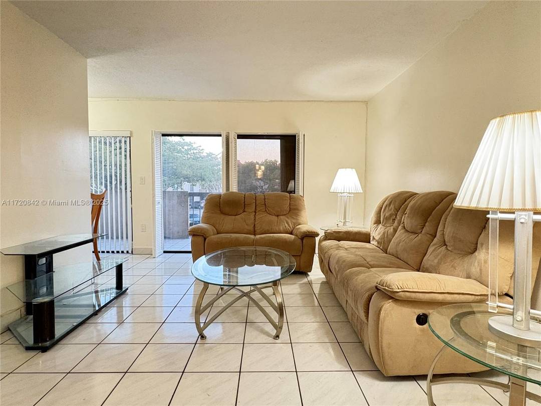 Great opportunity to live in the quiet and safe community of Miller Gardens Condominiums.