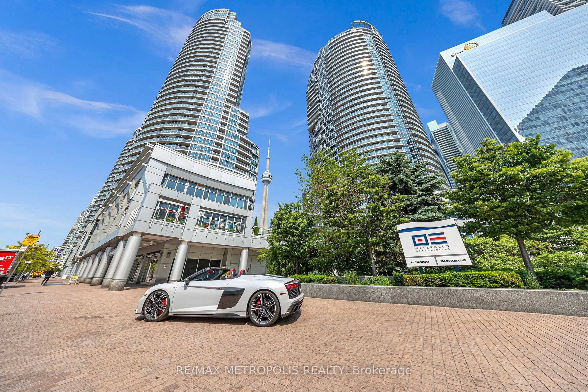 Welcome To WaterClub III Premier Waterfront Living In Downtown Toronto !