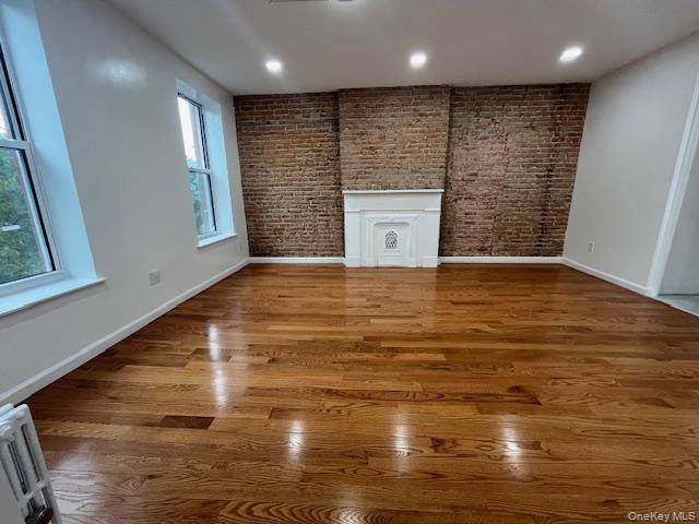 Rare 3 bed 3 bath DUPLEX in Prime Clinton Hill.