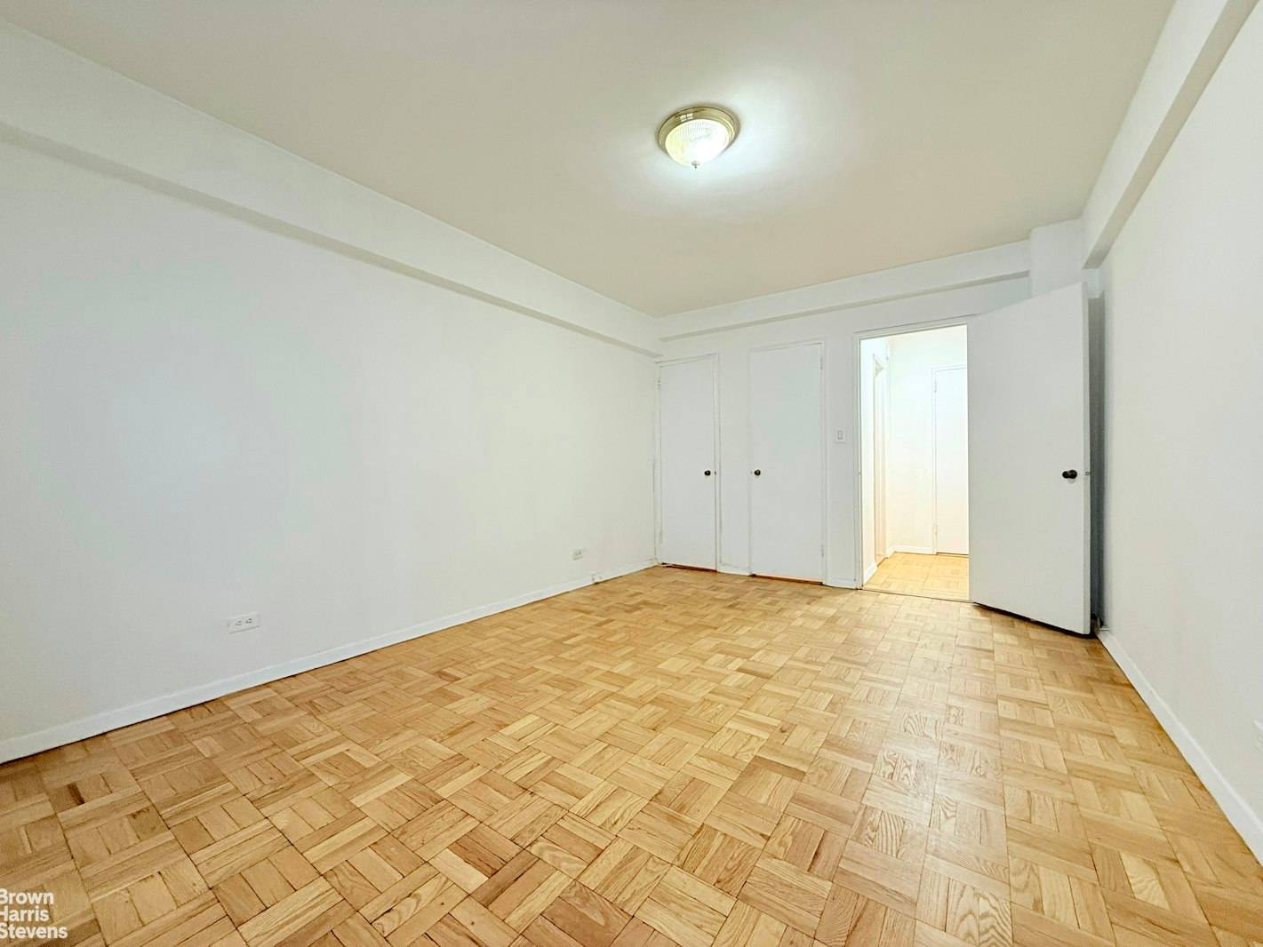 Flexed 2 bedroom apartment with already built in wall.