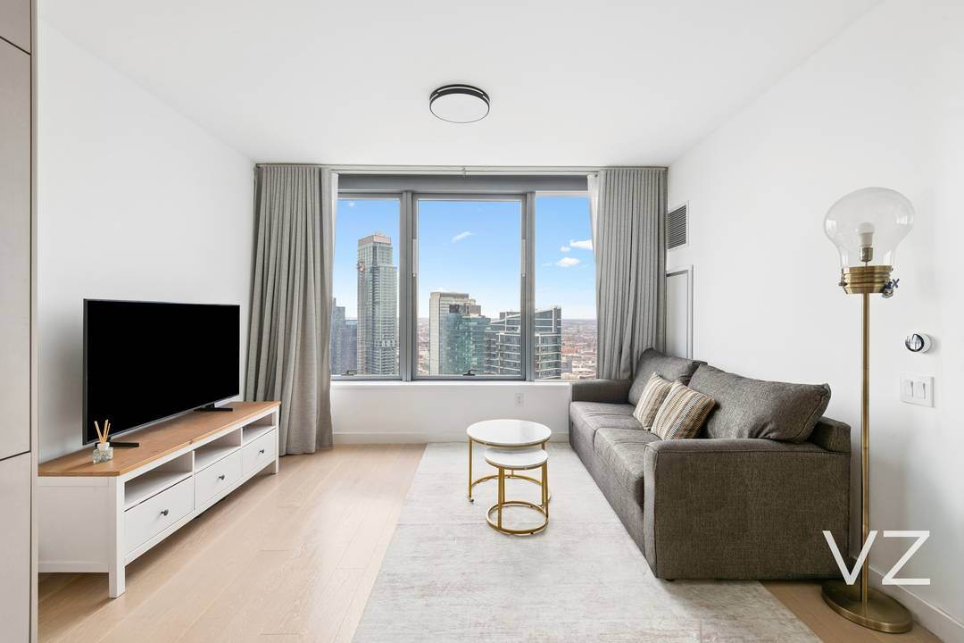 Welcome to Skyline Tower, the tallest condominium building in Queens.