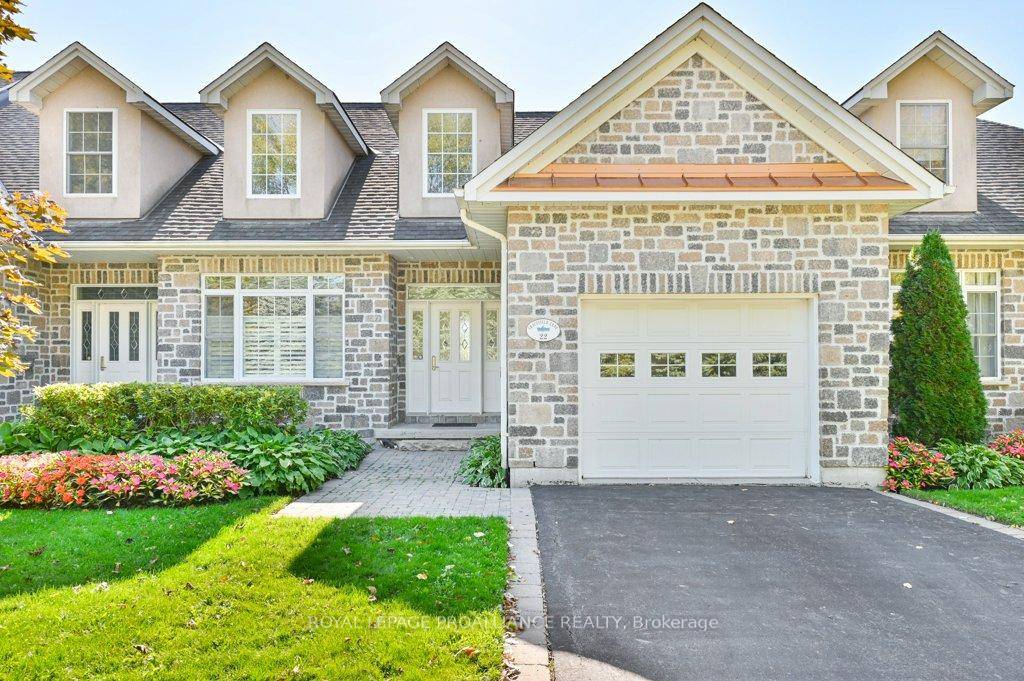 Welcome to 22 Gracefield Lane in the highly sought after St.