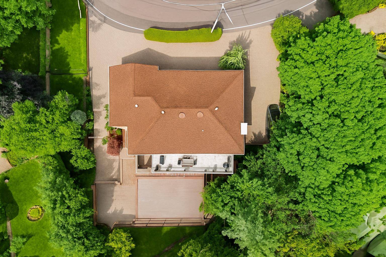 Welcome to Douglas Road, nestled in the prestigious Emerson Hill neighborhood of Staten Island.