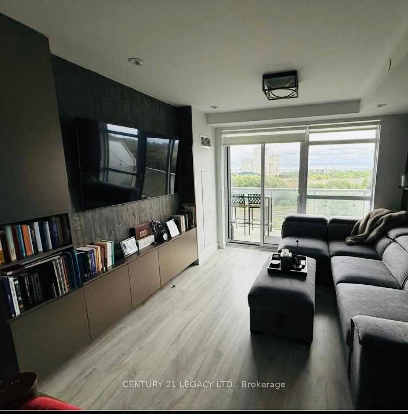 Stunning Brand New Condo Near The Intersection Of Lakeshore Blvd West And Parklawn Drive.