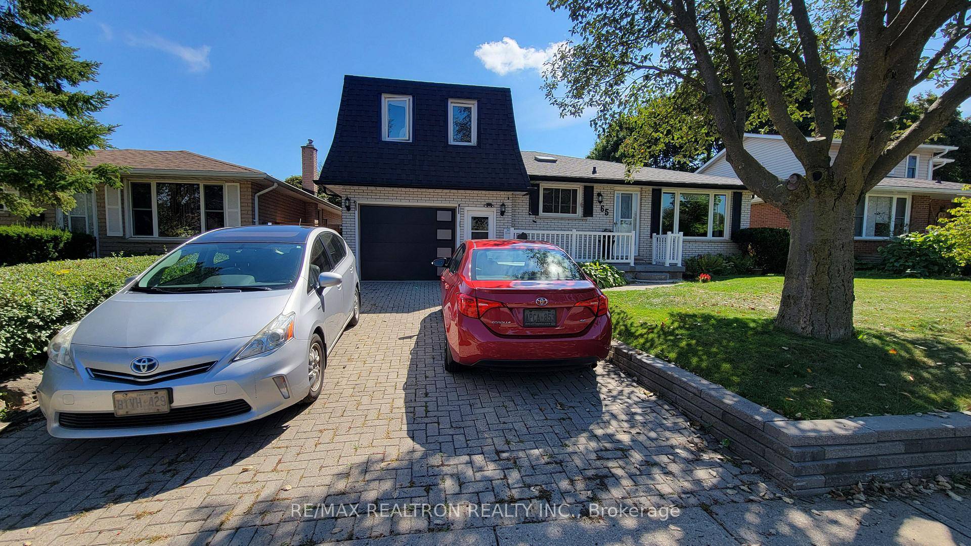 4 1 Bedrooms Bungalow On A 50 LOT, With A Self Contained Basement Unit With A Separate Entrance.