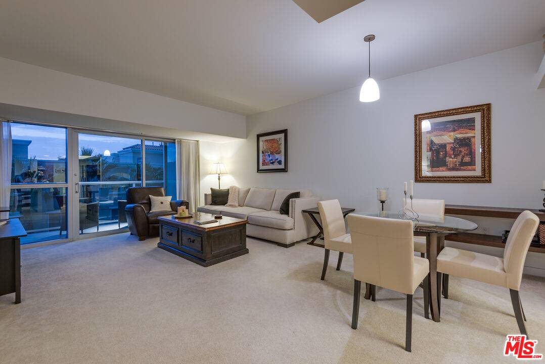 13700 MARINA POINTE DR 1BR Marina Del Rey La