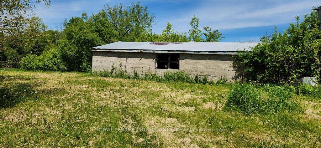 Gorgeous 1. 32 acre lot on Scriver Rd.