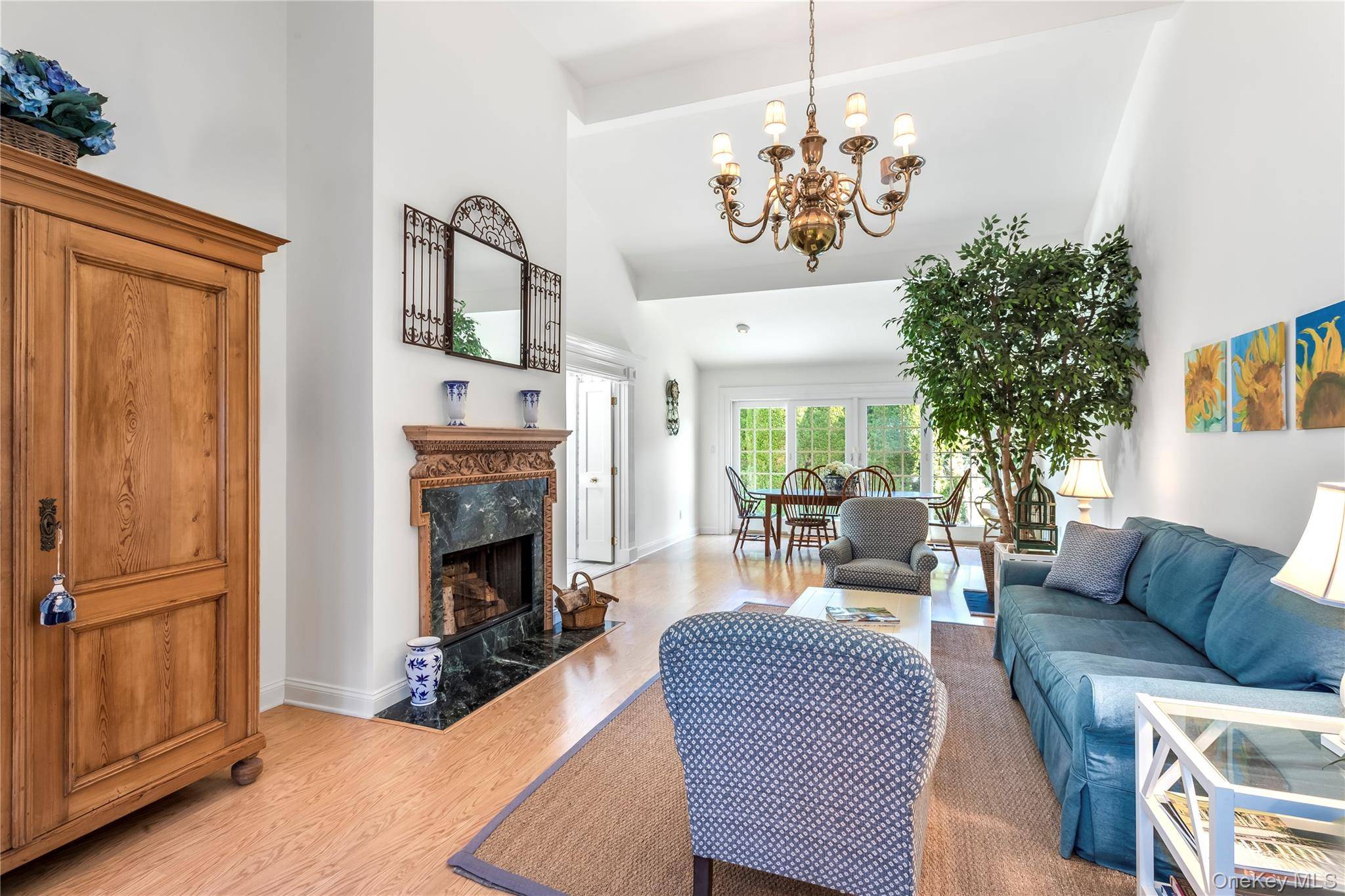 Southampton Village Condo One Level, Pool, Tennis, South of Hwy At any given time, the Southampton Village condo market may have only one, if any, coveted one level, end units ...