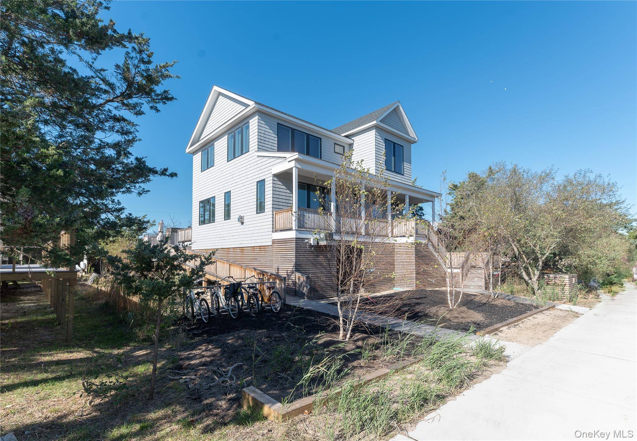 Welcome to 44 Island Walk, a gorgeous brand new build, super close to the beach.