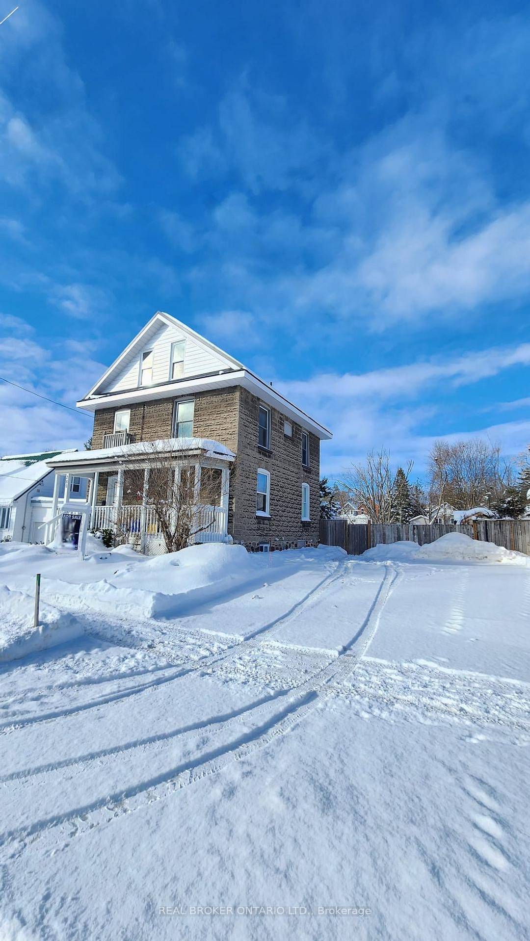 Three story legal duplex on massive in town lot steps to hospital, schools, parks and conveniently located for shopping and highway access.