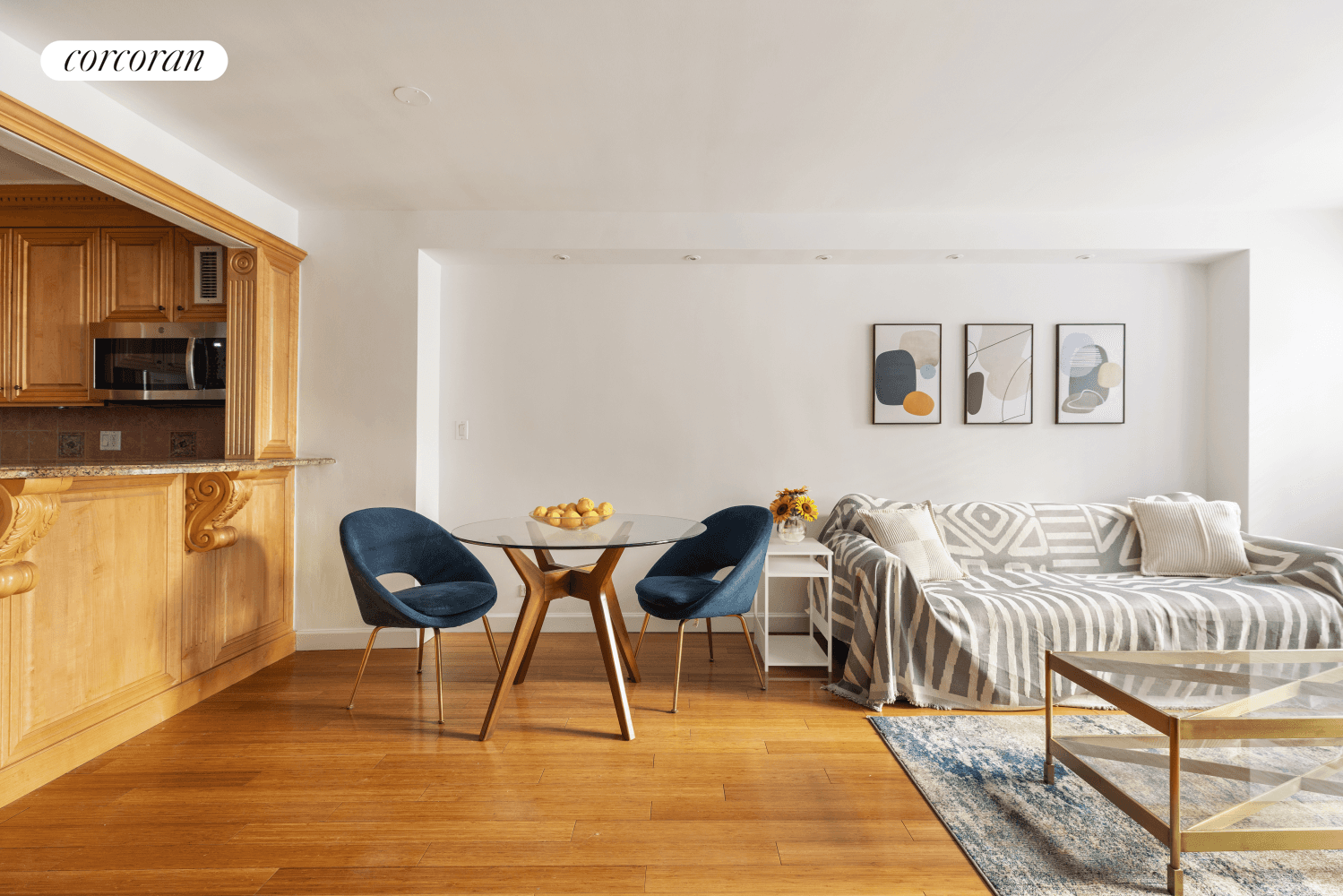 Welcome to Residence 723 at The Parker Gramercy, a renovated one bedroom home in a premier full service building with incredibly low monthly maintenance fees.